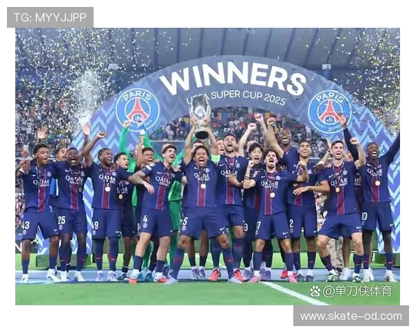 巴黎圣日耳曼从法甲霸主到欧战考验，当前表现波动对赛季走势形成制约