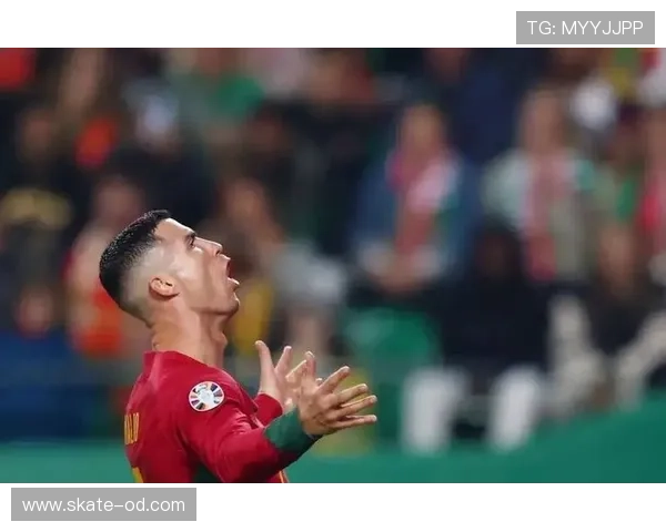 C罗该退役了吗？高龄球员竞技状态下滑与职业延续的矛盾解析